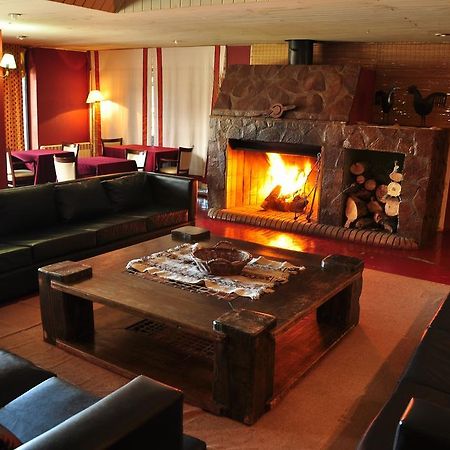 Hotel Y Cabanas Del Nevado กาเบียเกว ภายนอก รูปภาพ